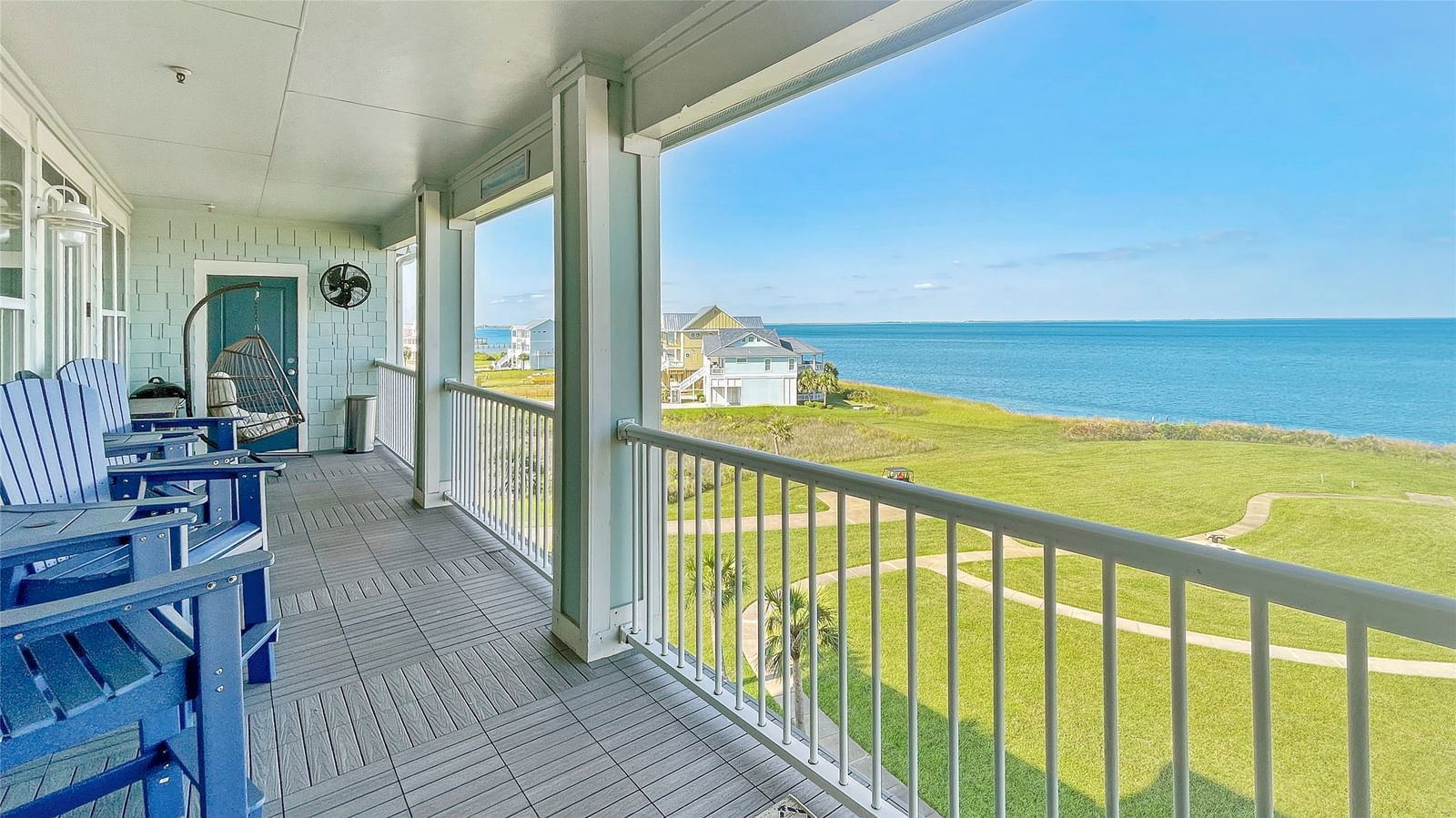 Real estate property located at 26570 Bay Water #302, Galveston, Pointe West, Galveston, TX, US