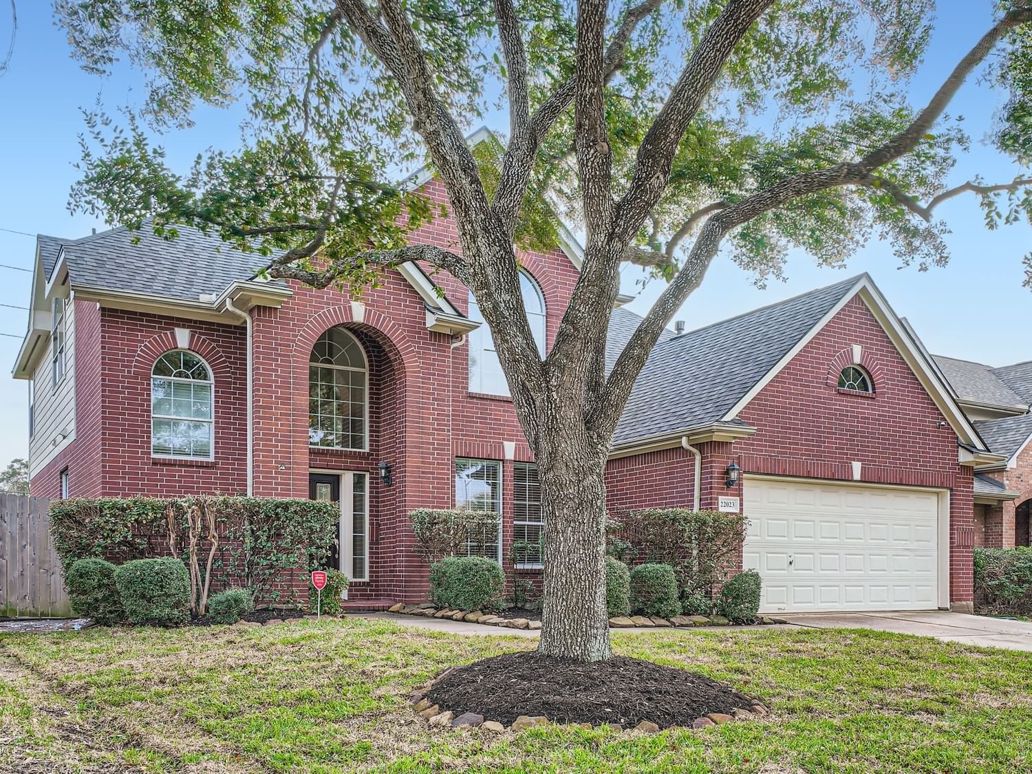 Real estate property located at 22023 Atwater Canyon, Fort Bend, Grand Lakes, Katy, TX, US
