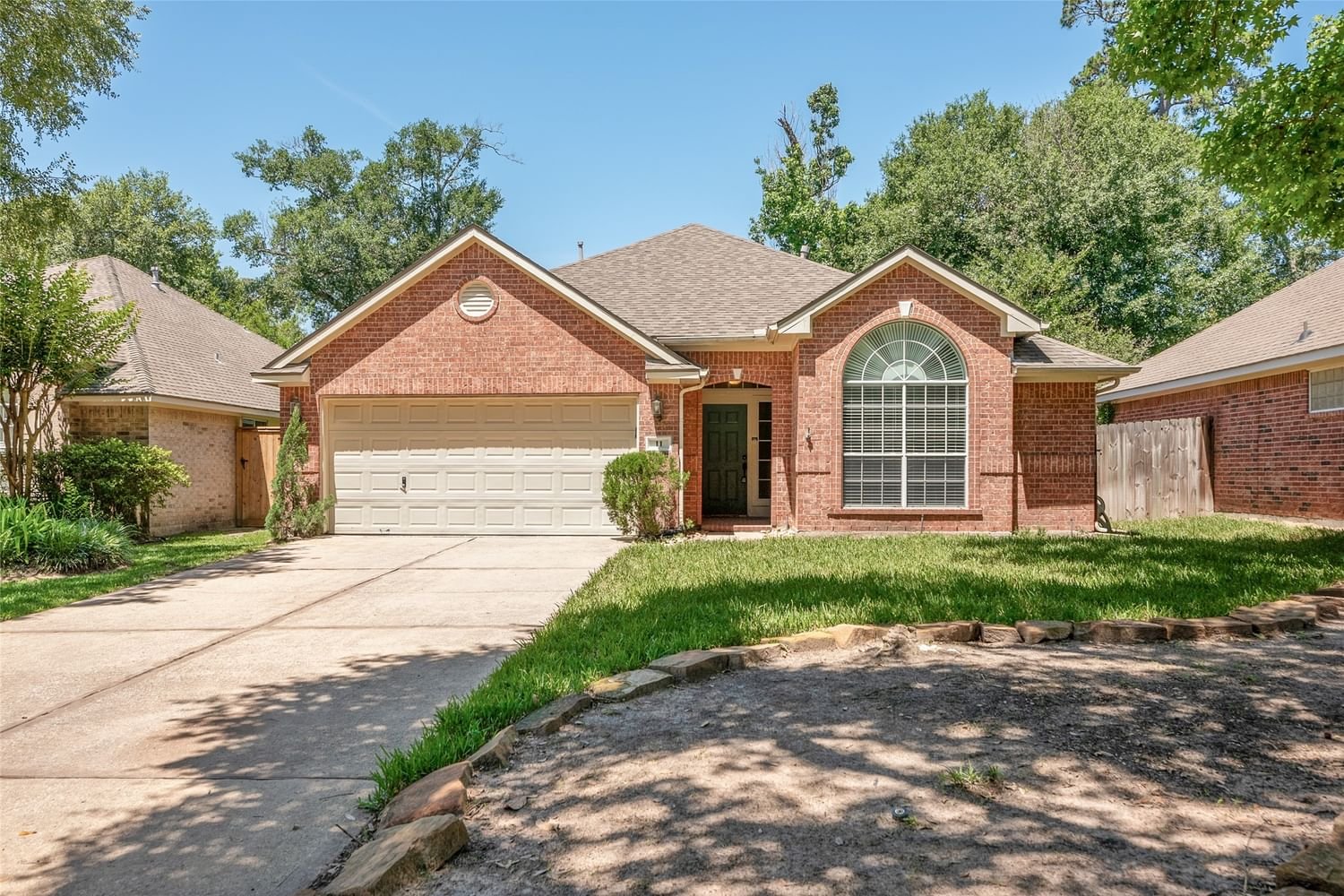 Real estate property located at 11 Camber Pine, Montgomery, Wdlnds Village Alden Br 61, The Woodlands, TX, US