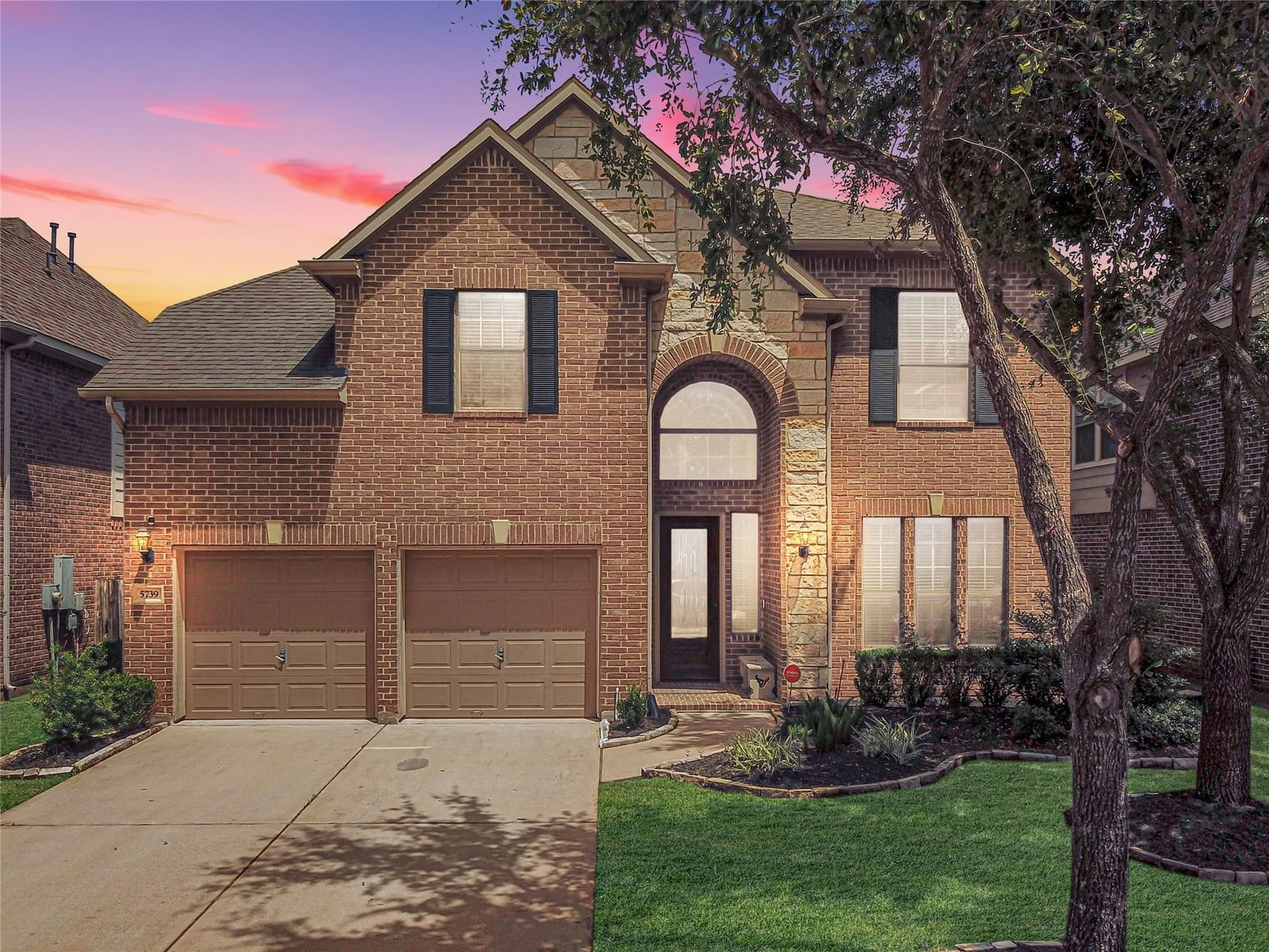 Real estate property located at 5739 Slate Valley, Fort Bend, Stonebrook At Riverstone Sec 1, Missouri City, TX, US