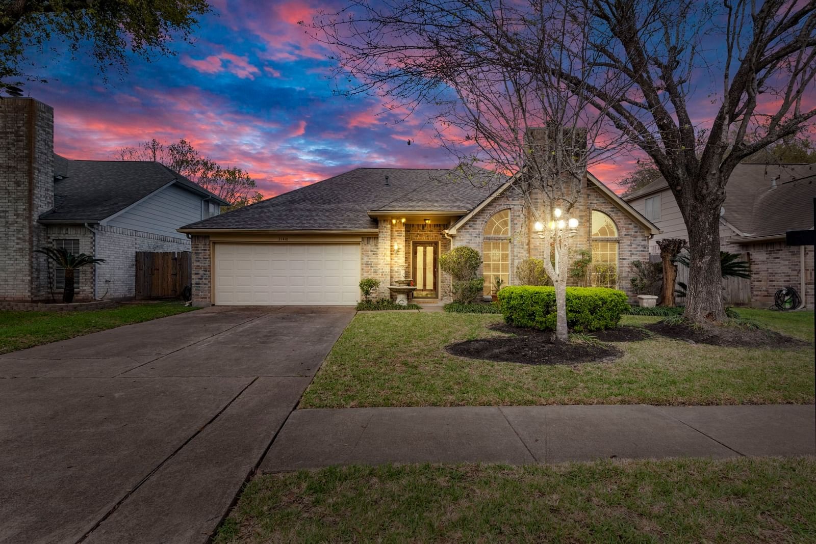 Real estate property located at 21410 Park Timbers, Harris, Memorial Pkwy, Katy, TX, US