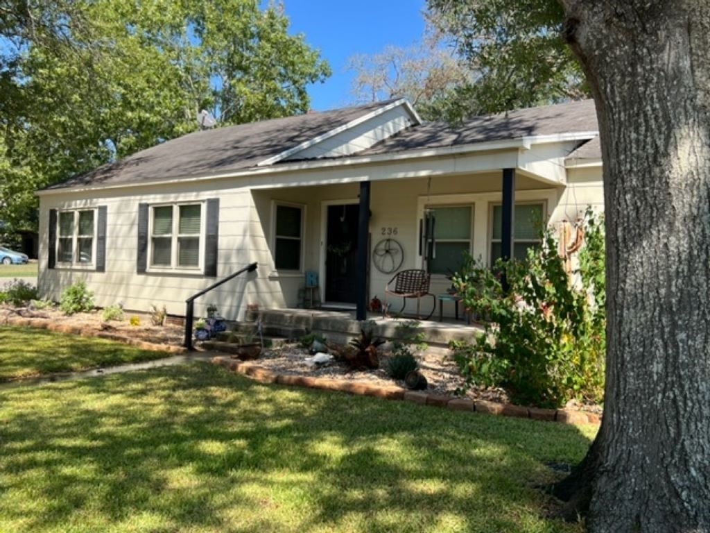 Real estate property located at 236 Glenn, Austin, Bellville, TX, US