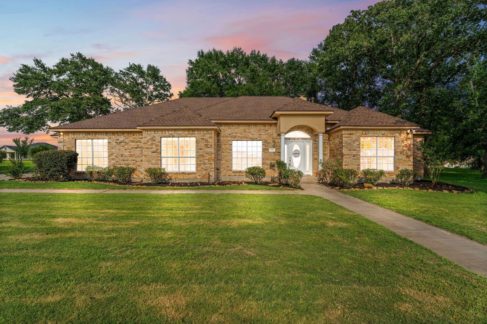Real estate property located at 150 Hogan, Waller, Legendary Oaks, Hempstead, TX, US