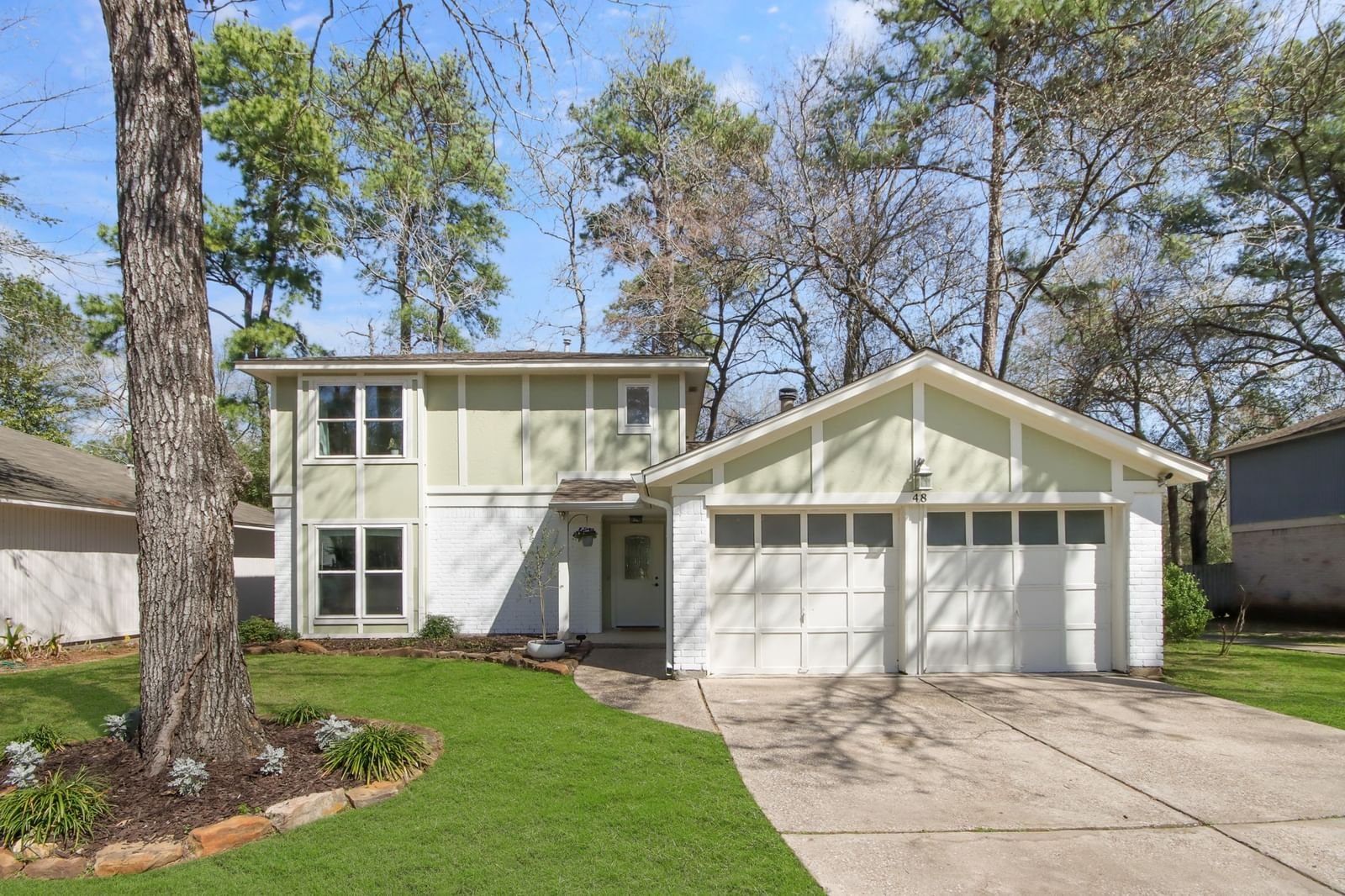 Real estate property located at 48 Oldstream, Montgomery, Wdlnds Village Panther Ck 12, The Woodlands, TX, US