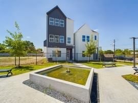 Real estate property located at 8323 Springwood Creek, Harris, SPRINGWOOD VILLAS, Houston, TX, US