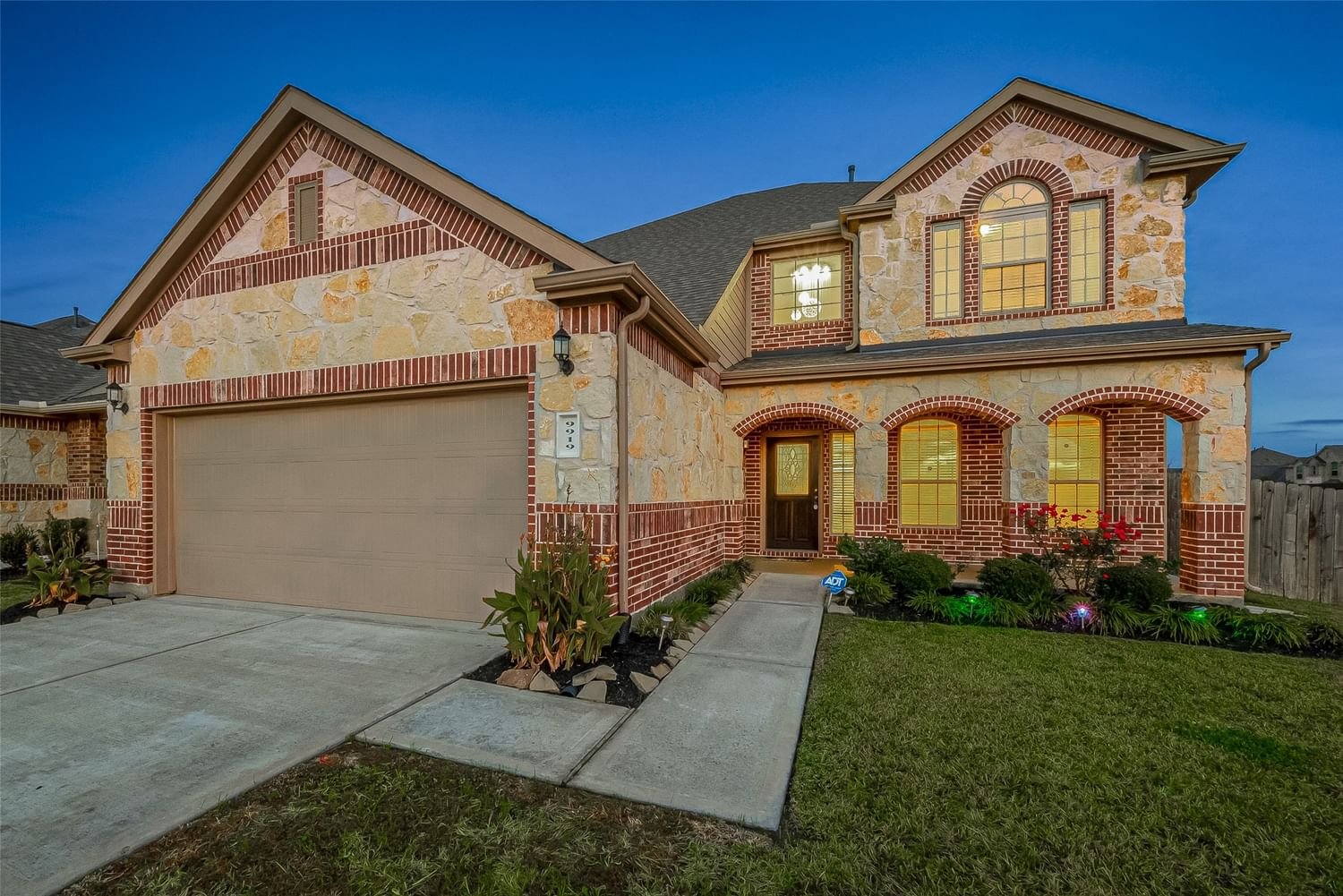 Real estate property located at 9919 Camellia Gardens, Fort Bend, Camellia Sec 1, Richmond, TX, US