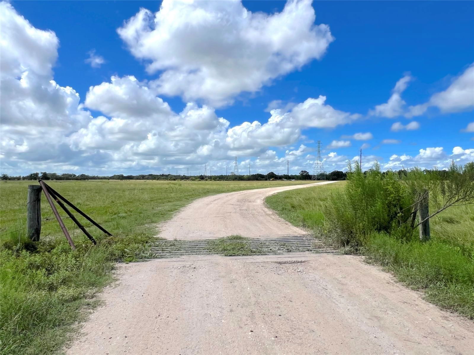 Real estate property located at 0 Hwy 36, Brazoria, GEO TENNILLE, West Columbia, TX, US