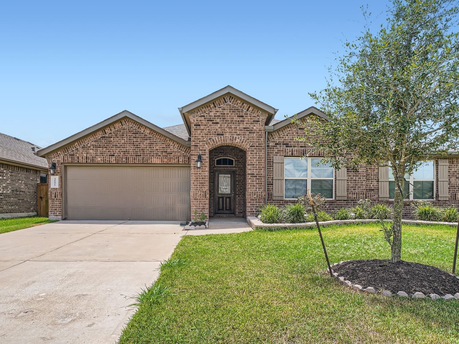 Real estate property located at 2606 Half Dome, Brazoria, Rosharon, TX, US