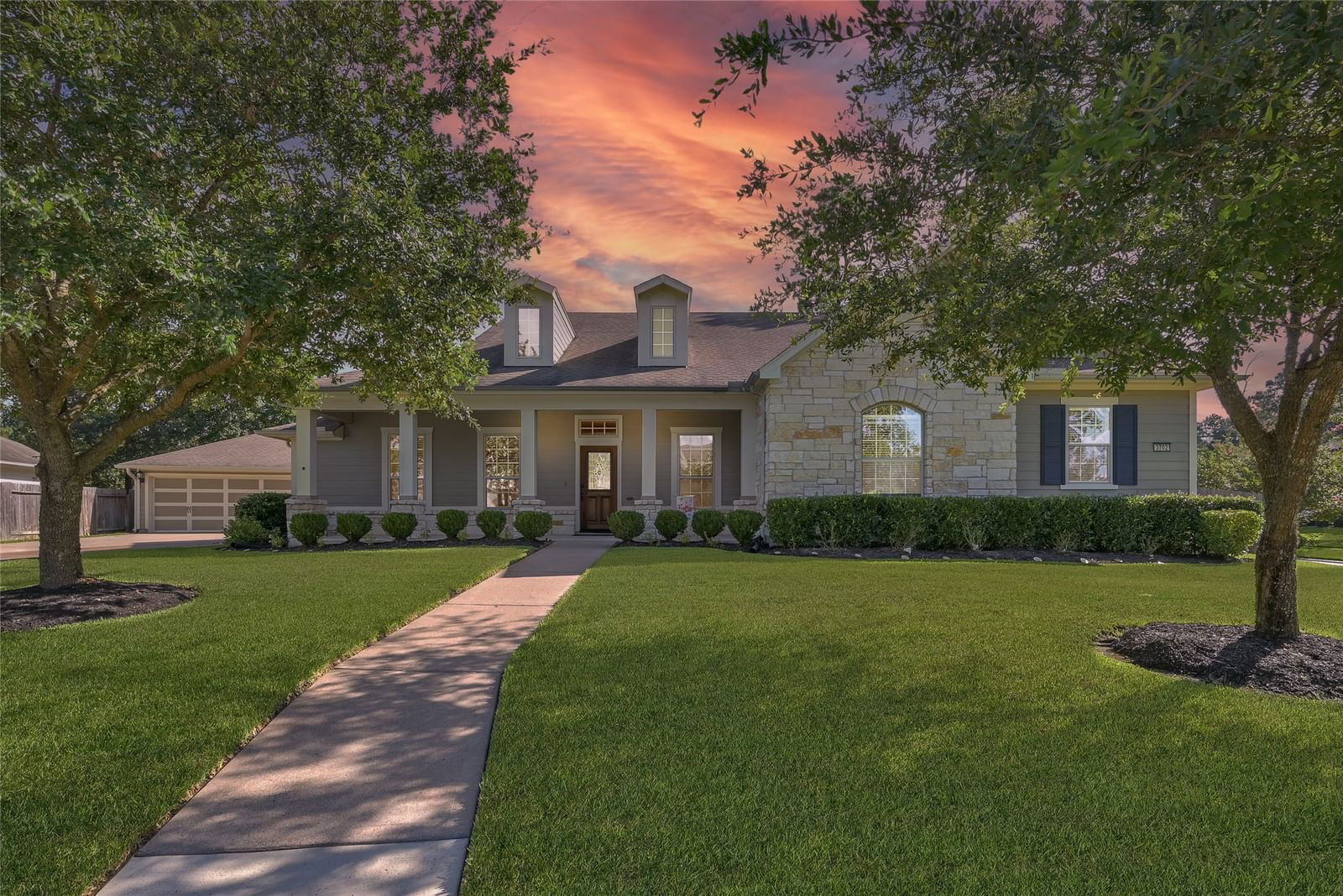 Real estate property located at 3702 Sable Hill, Montgomery, Falls At Imperial Oaks, Spring, TX, US