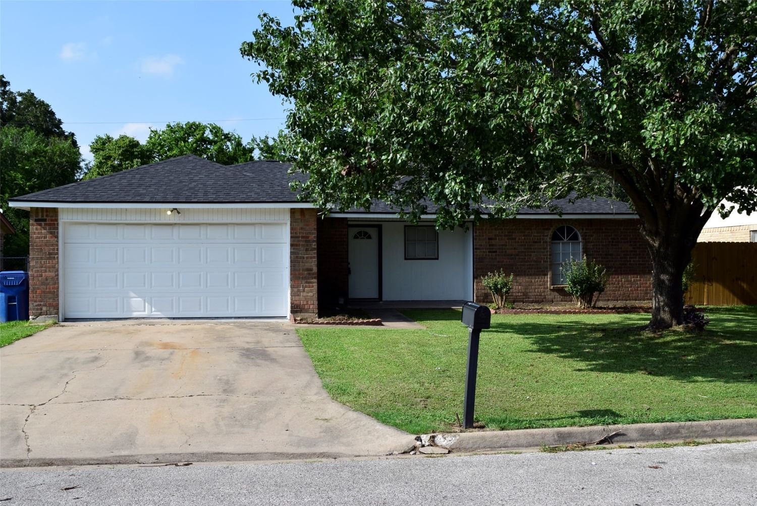 Real estate property located at 1405 Bay Ridge, Matagorda, Bay Ridge Sec 1, Bay City, TX, US