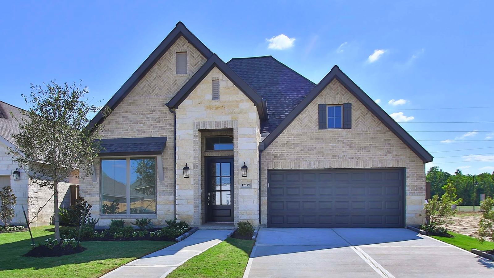 Real estate property located at 12319 Grassy Bend, Chambers, Riceland, Mont Belvieu, TX, US