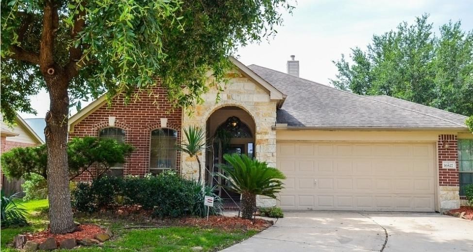 Real estate property located at 16827 Newlight Bend, Harris, Canyon Lakes at Stonegate, Houston, TX, US