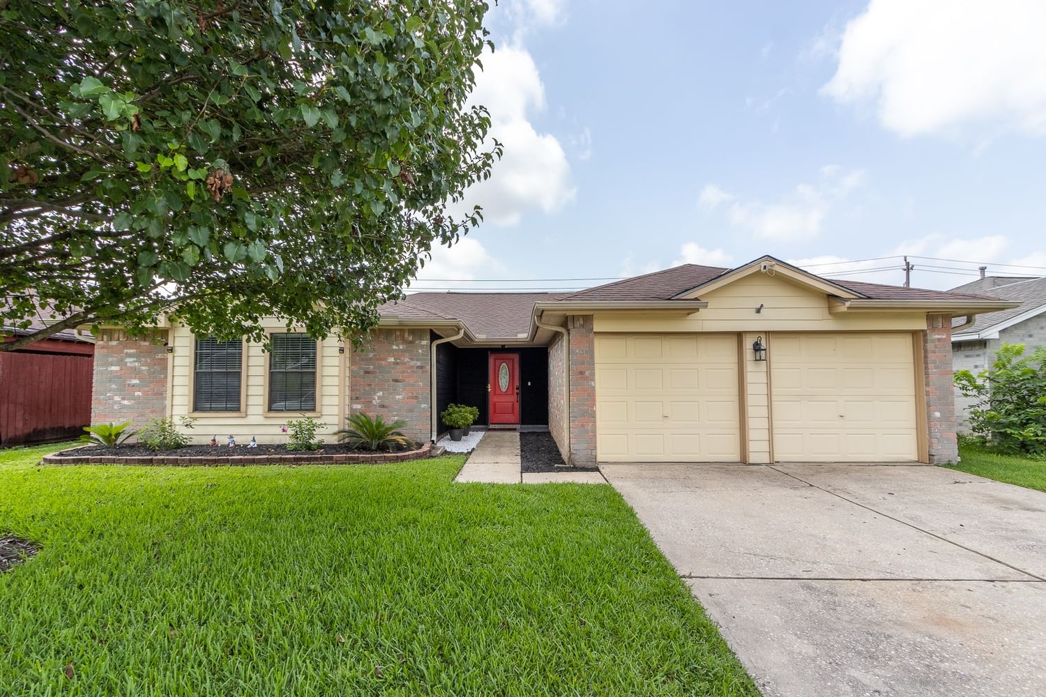 Real estate property located at 5417 Stone Creek, Harris, Creekmont Sec 01, La Porte, TX, US