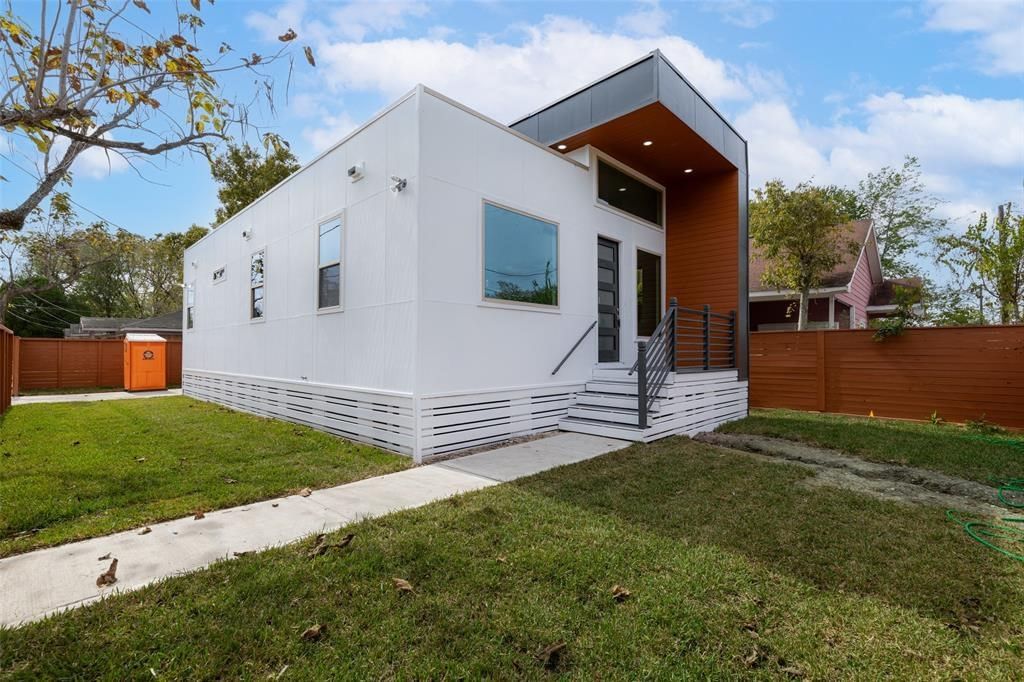 Real estate property located at 4819 Los Angeles, Harris, Crane Street Gardens, Houston, TX, US