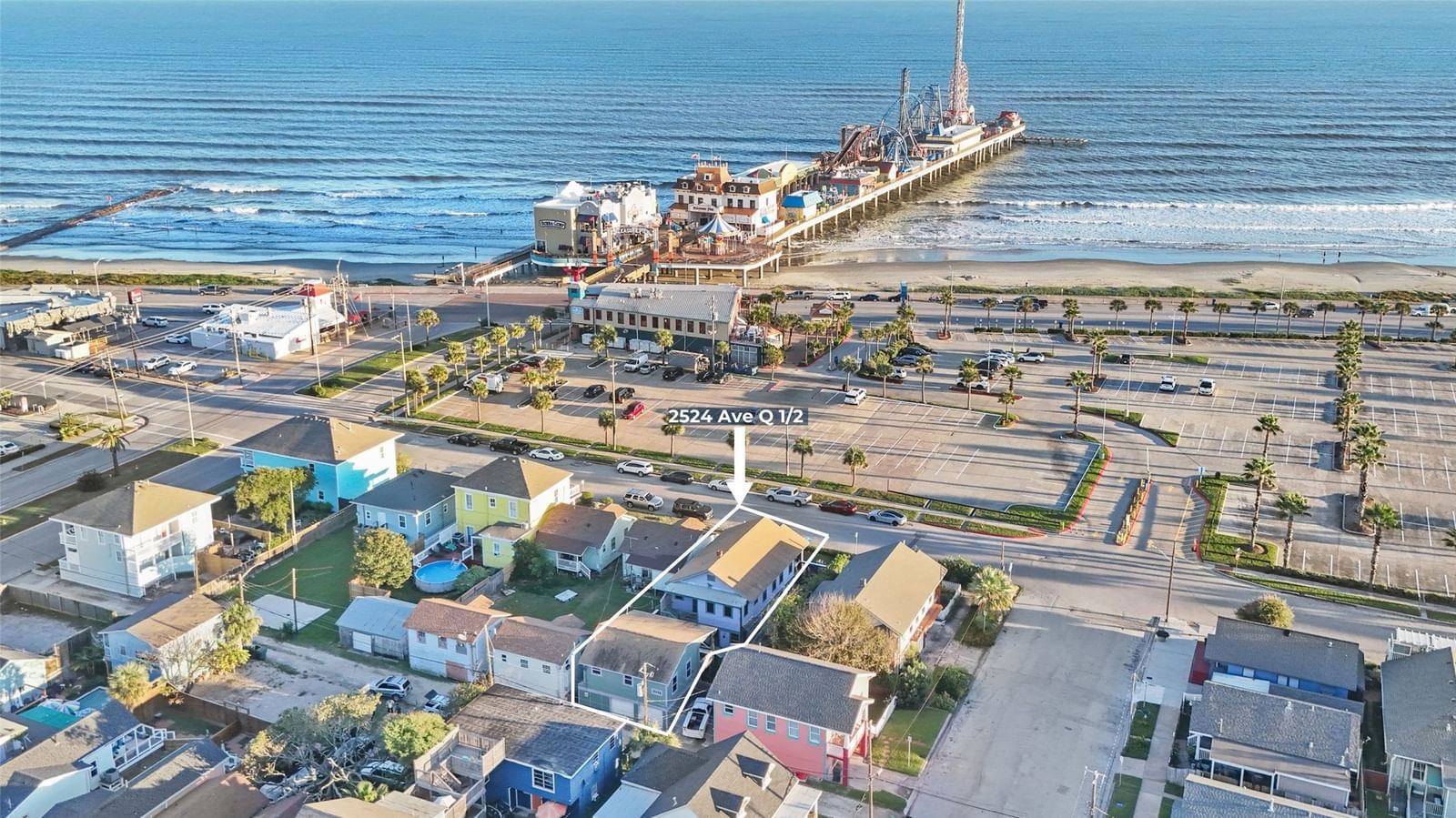 Real estate property located at 2524 Avenue Q 1/2, Galveston, Galveston Outlots, Galveston, TX, US