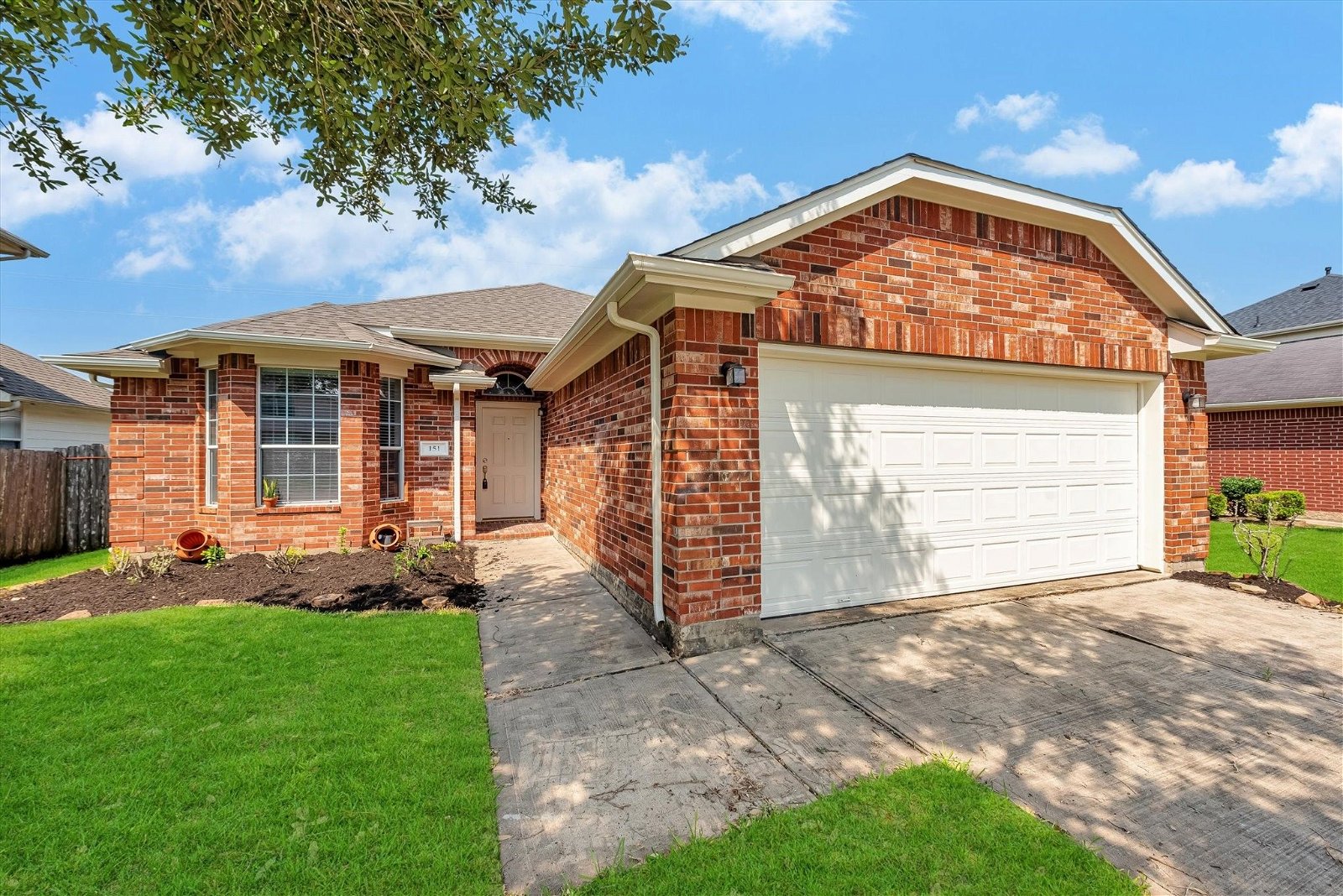 Real estate property located at 151 Rodeo, Brazoria, Manvel, TX, US