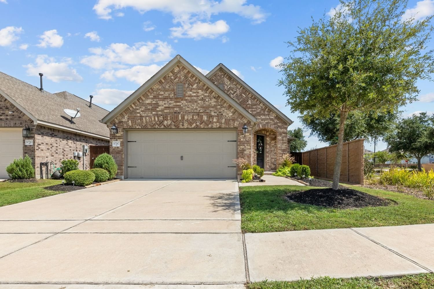 Real estate property located at 10547 Dolce, Brazoria, Meridiana Sec 74, Iowa Colony, TX, US