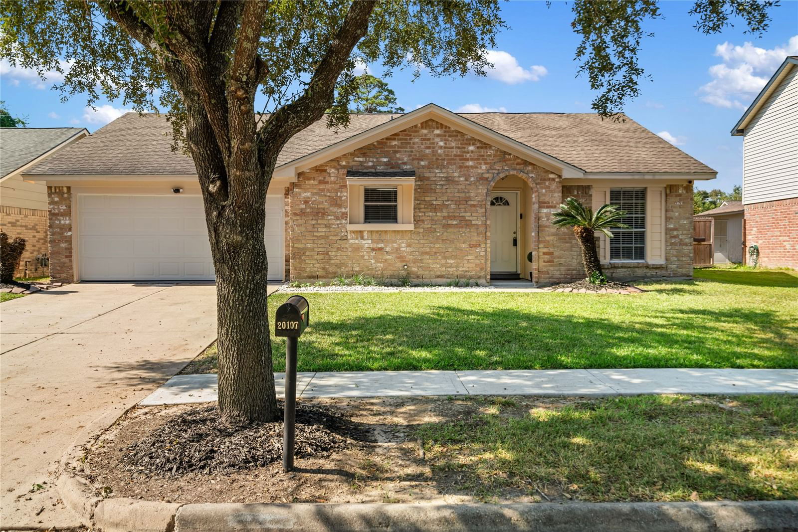 Real estate property located at 20107 Timber Forest, Harris, Atascocita North Sec 02, Humble, TX, US