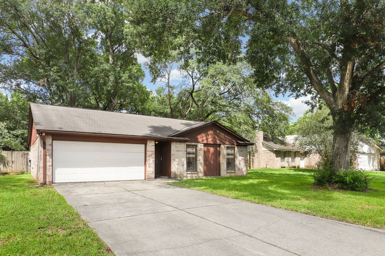 Real estate property located at 23811 Firegate, Harris, Birnam Wood, Spring, TX, US