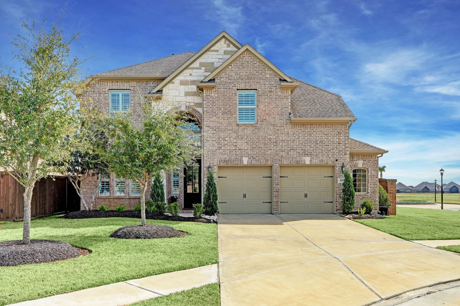 Real estate property located at 633 Kickapoo, Harris, Edgewater Sec 14, Webster, TX, US