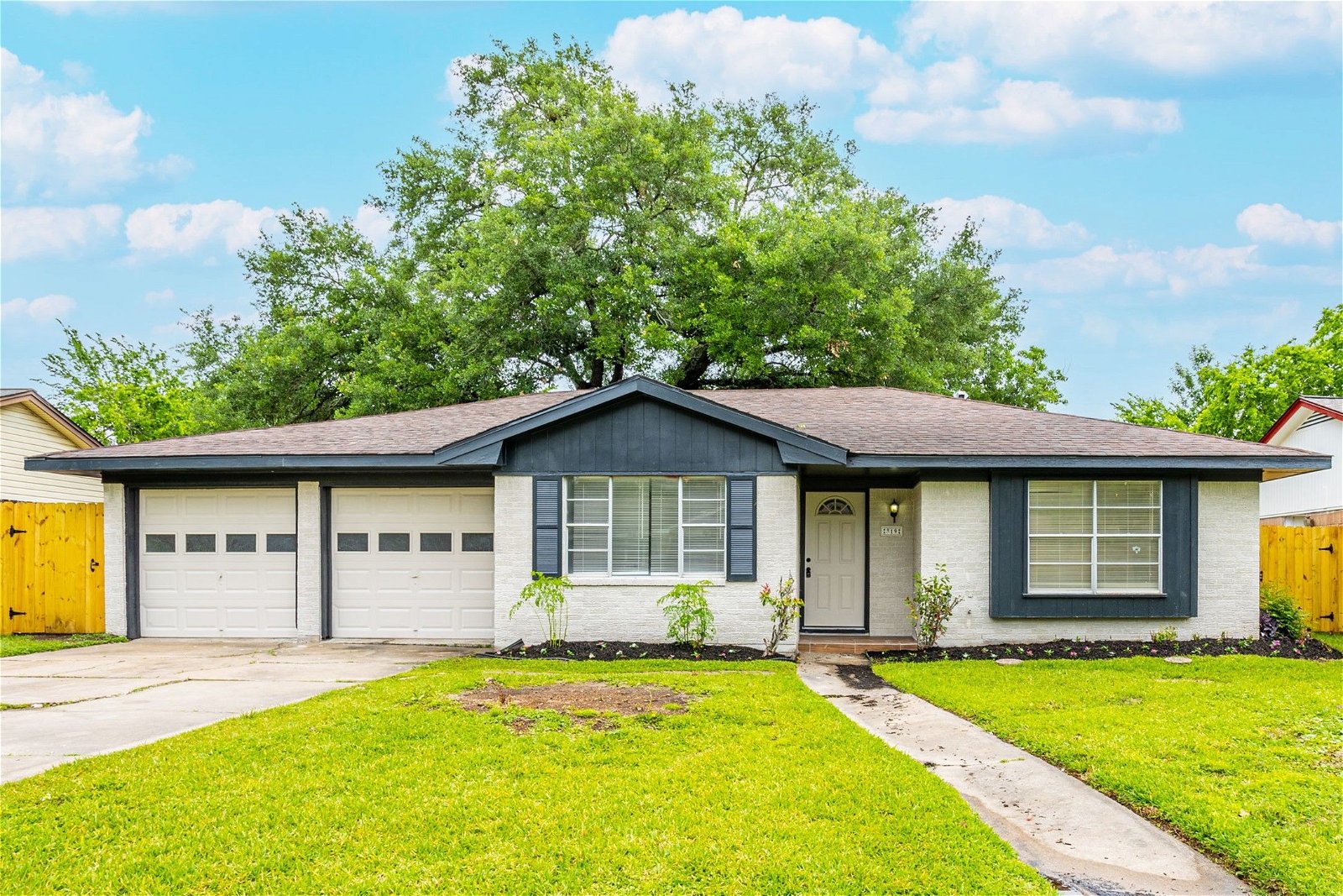 Real estate property located at 819 Hackberry, Fort Bend, Stafford, TX, US