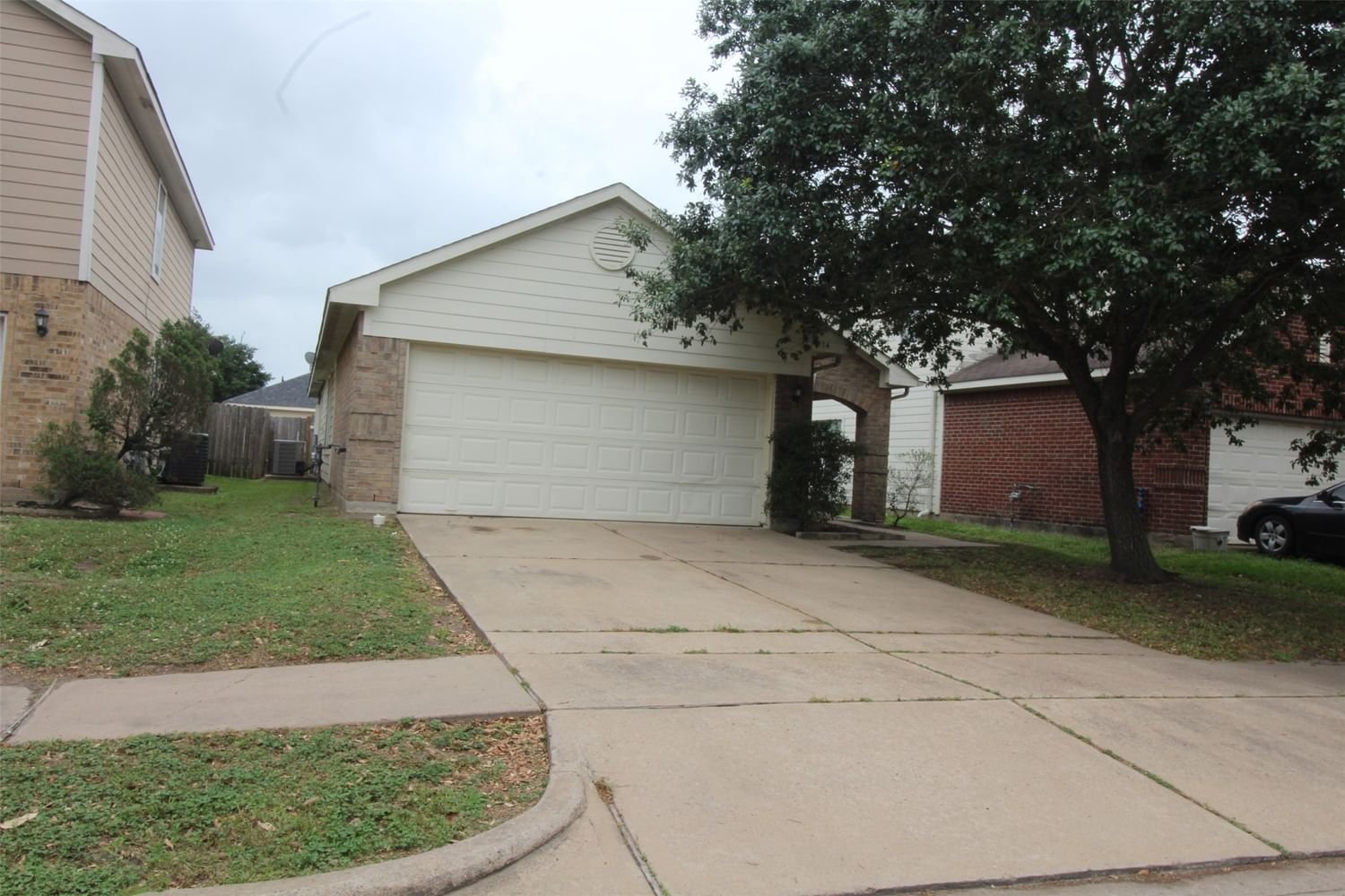 Real estate property located at 914 Royal George, Harris, Regal Oaks Sec 4, Houston, TX, US