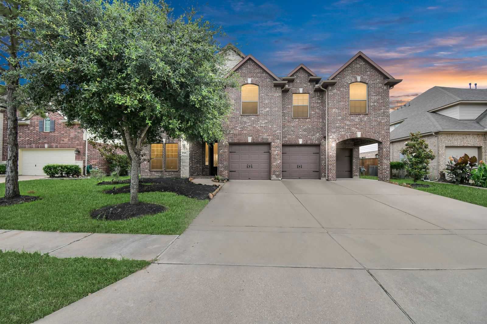 Real estate property located at 27315 Royal Canyon, Fort Bend, Canyon Lakes At Cardiff Ranch Sec 1, Katy, TX, US