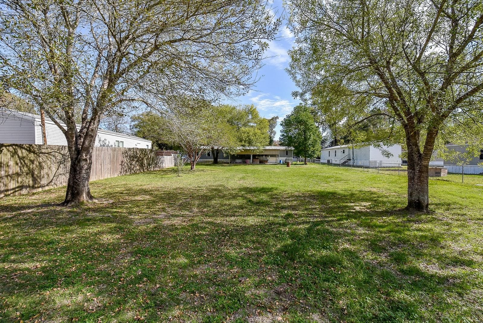 Real estate property located at 20946 Punkin, Montgomery, Silver Trails 02 742, New Caney, TX, US