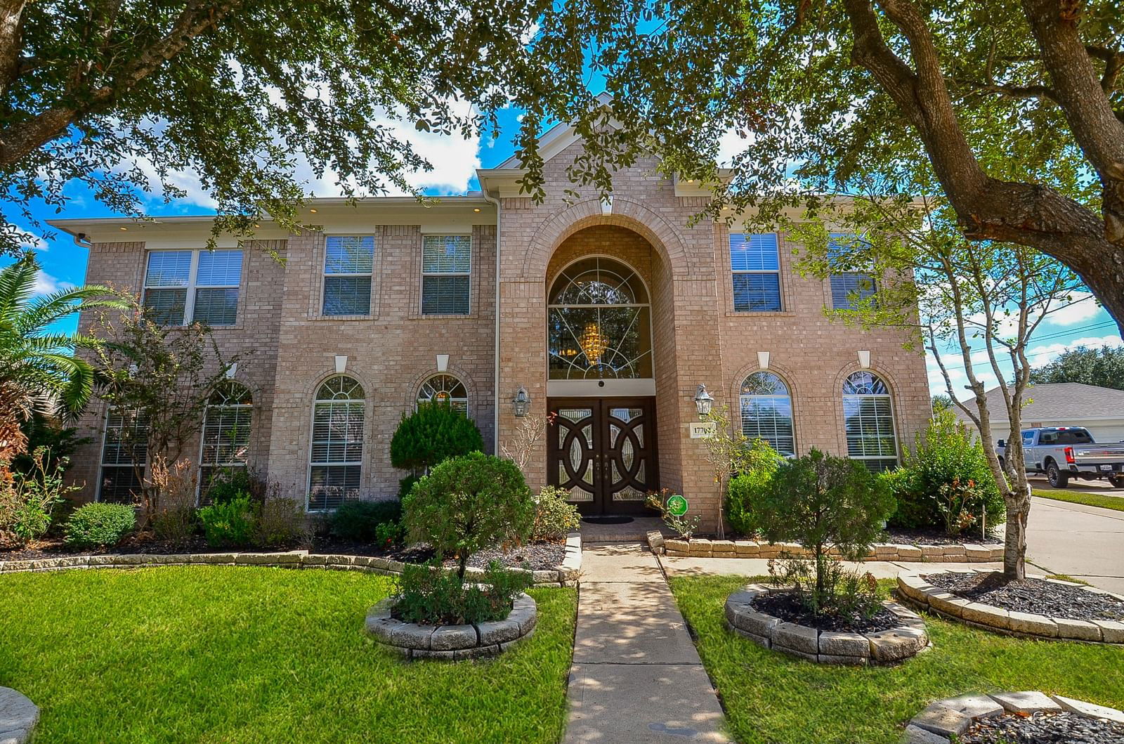 Real estate property located at 17702 Oak Park Bend, Harris, Lone Oak Village, Cypress, TX, US