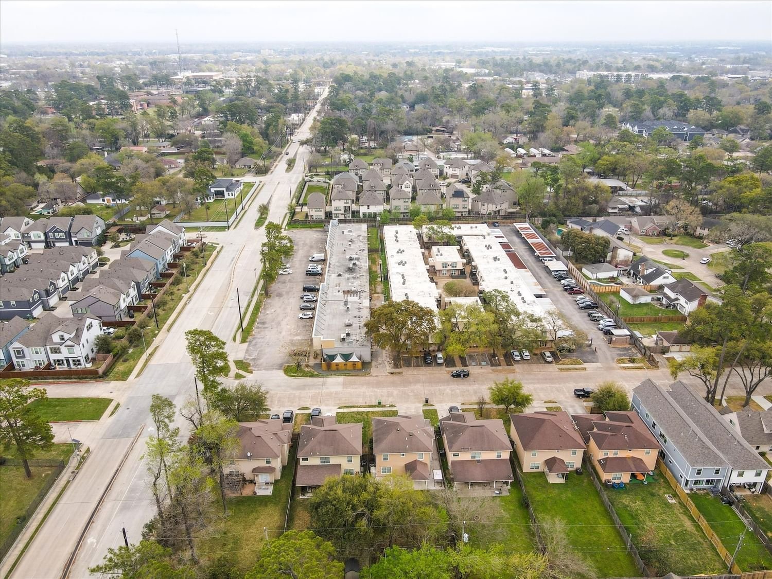 Real estate property located at 5121 Alba, Harris, Pinemont Villas, Houston, TX, US