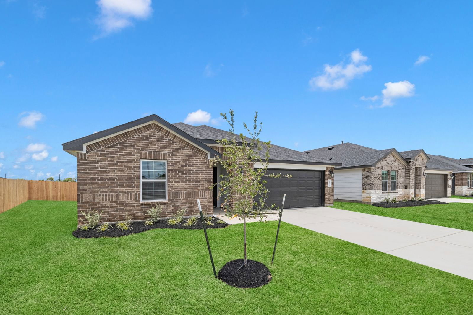 Real estate property located at 1011 Fringed Bluestar, Fort Bend, Caldwell Ranch, Rosharon, TX, US