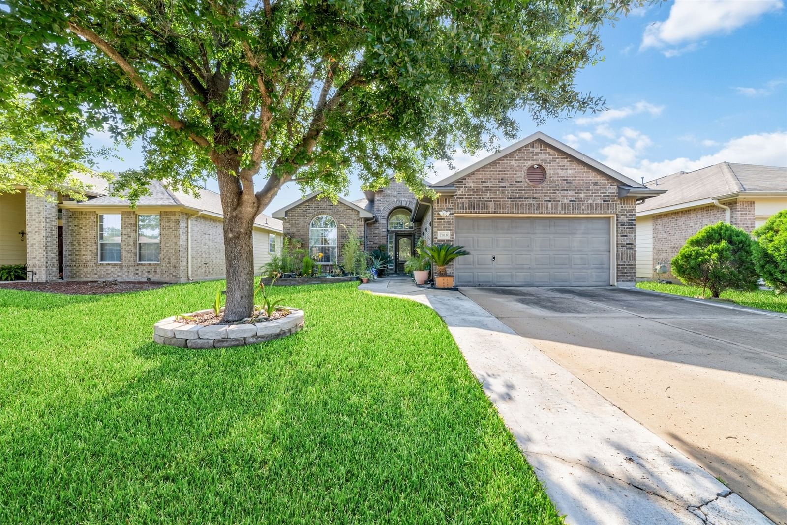 Real estate property located at 7918 Meandering Oak, Harris, Oak Landing, Cypress, TX, US