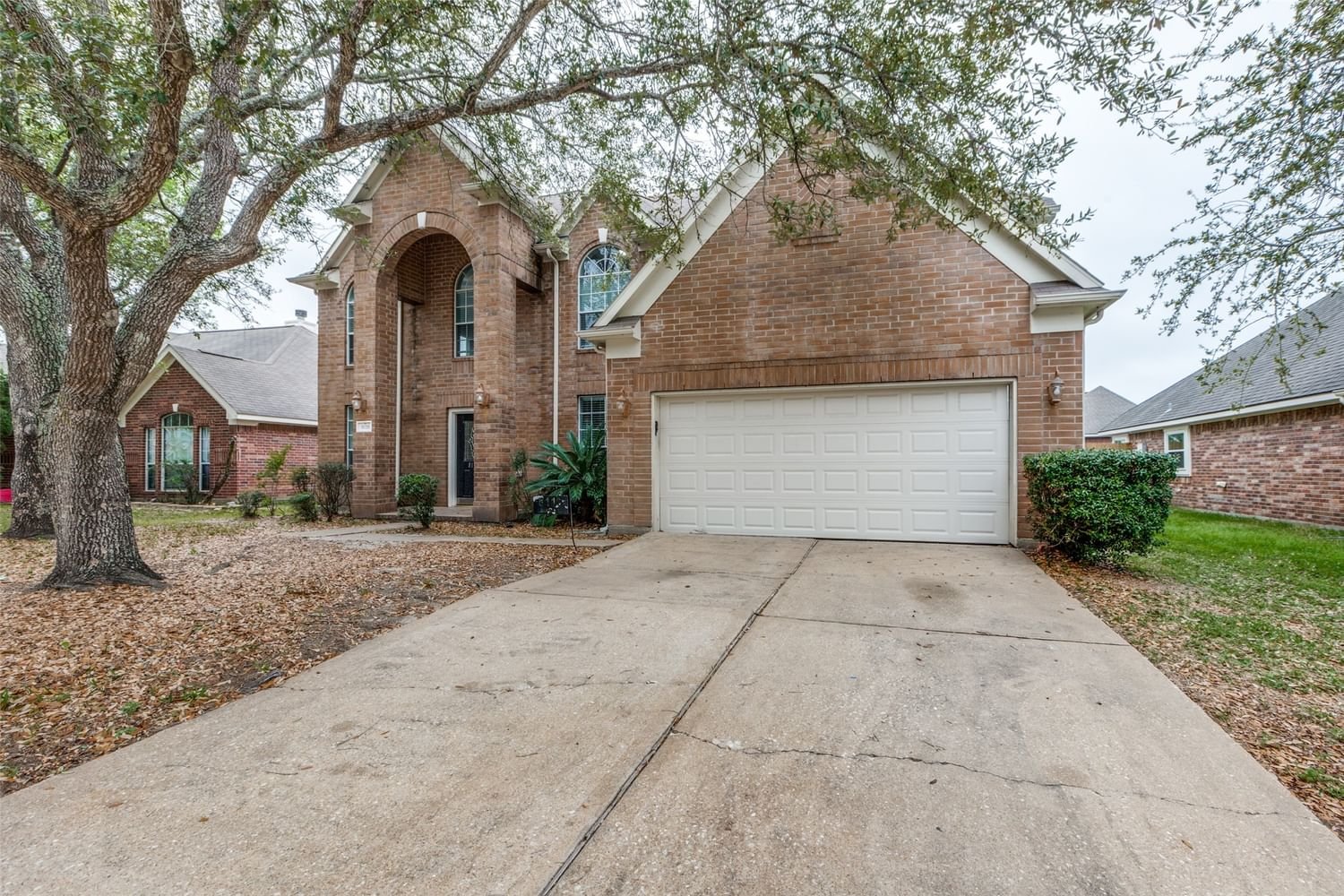 Real estate property located at 8118 Laurel, Chambers, Country Meadows Sec 04, Baytown, TX, US