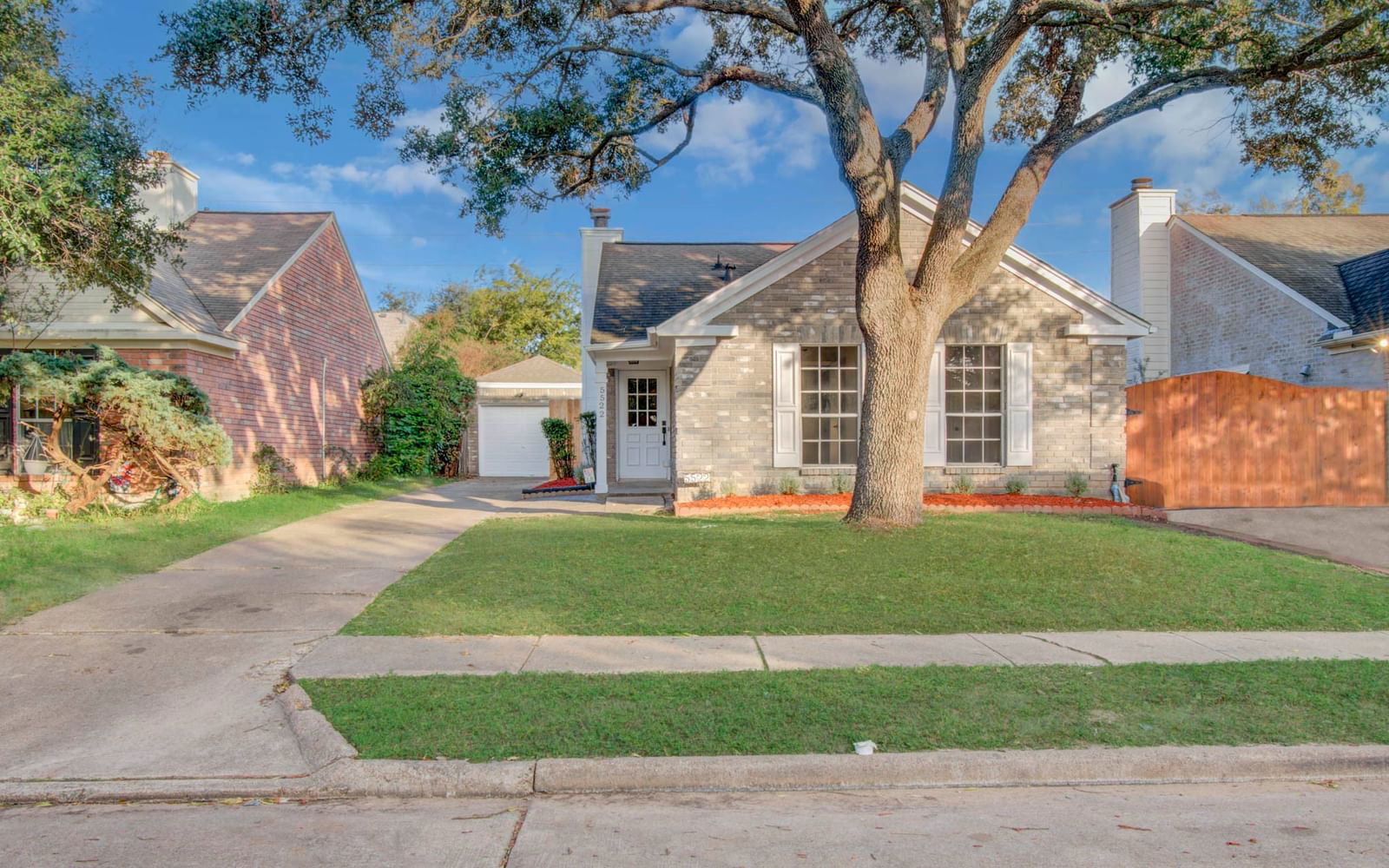 Real estate property located at 5522 Santrey, Harris, Westglen, Houston, TX, US