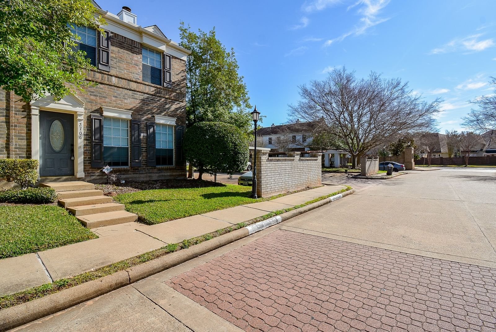 Real estate property located at 2930 Grants Lake #2706, Fort Bend, The Towns Of Grants Lake Sec 2, Sugar Land, TX, US