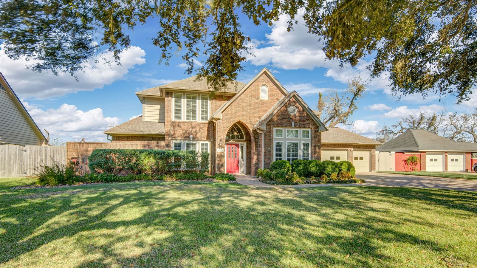 Real estate property located at 122 Juniper, Brazoria, Pecan Lake Estates Lake Jacks, Lake Jackson, TX, US