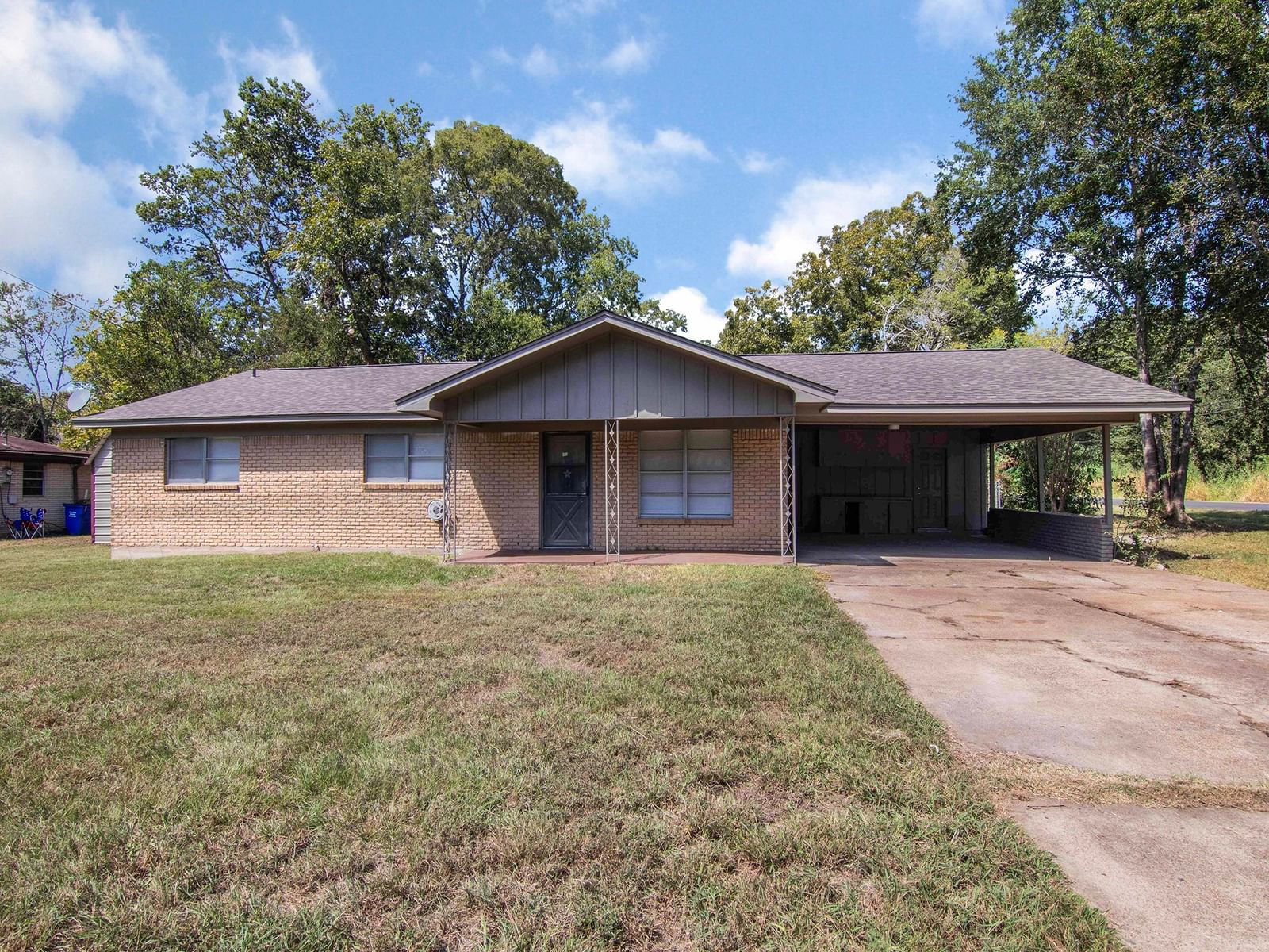 Real estate property located at 602 Parkway St, Houston, Park Terrace Add #1, Crockett, TX, US