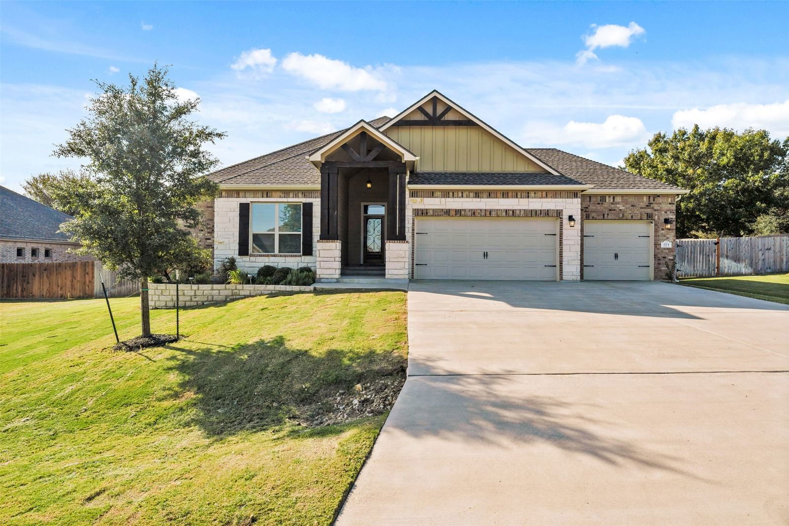 Real estate property located at 224 Lasata, Bell, High Crest Ph III, Belton, TX, US