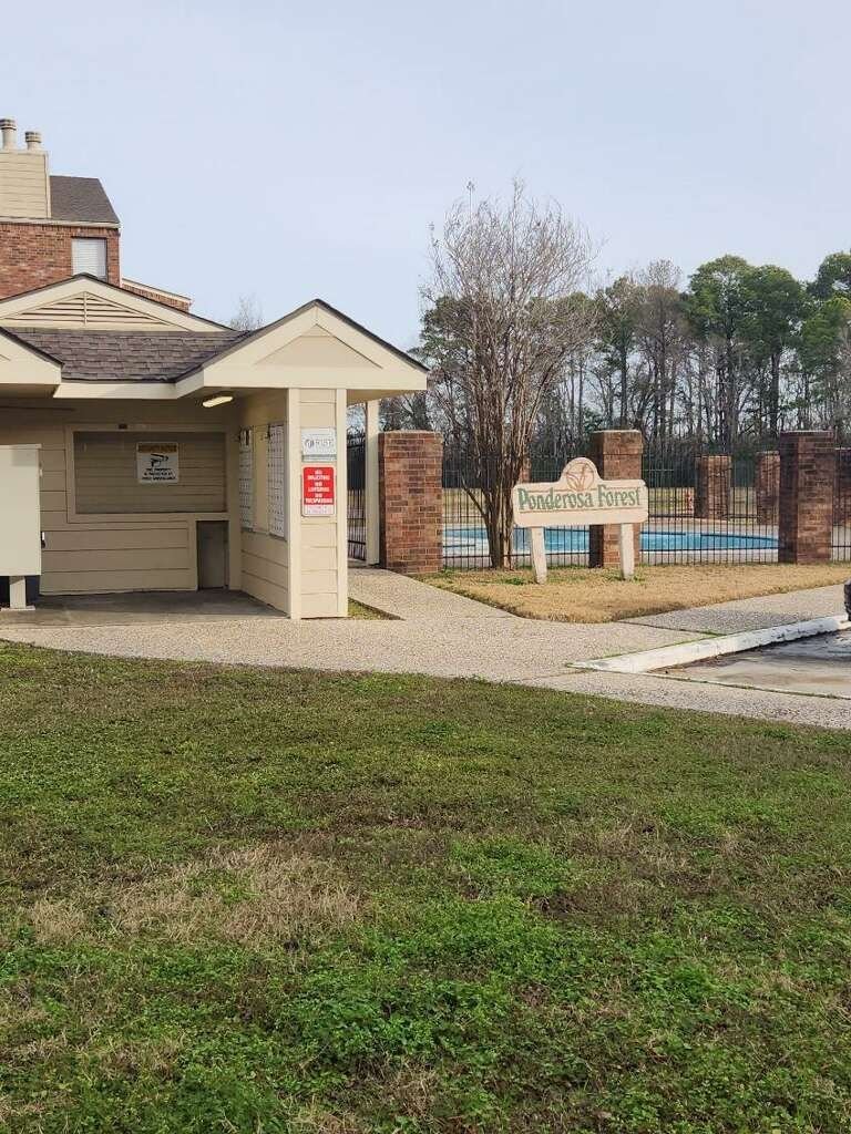 Real estate property located at 2501 Gulf #4A, Galveston, Ponderosa Forest-Condo, Dickinson, TX, US