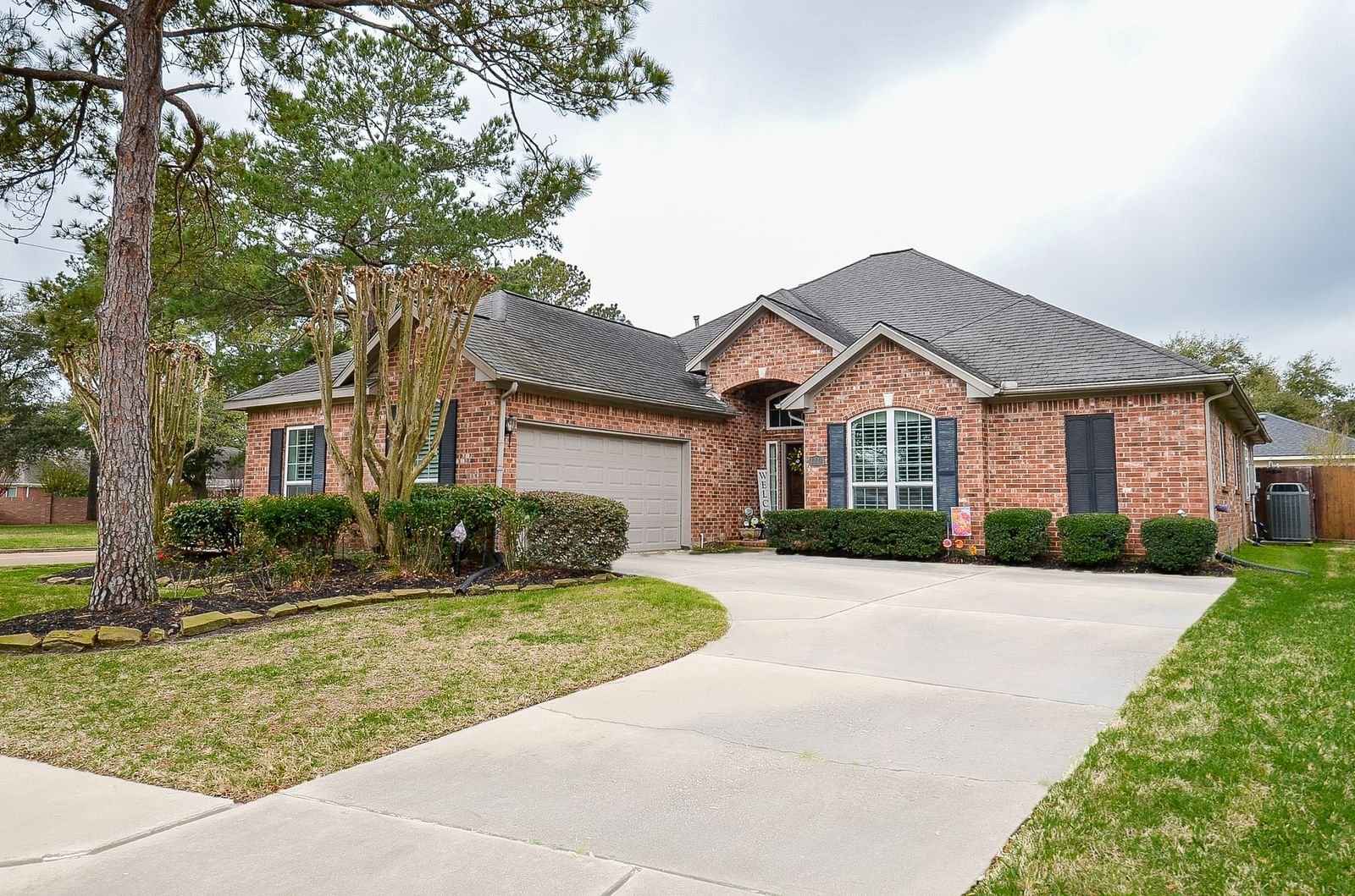 Real estate property located at 1110 Loch Briar, Harris, Heritage Square Sec 01, Katy, TX, US
