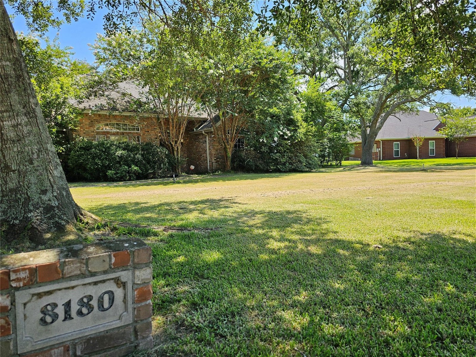Real estate property located at 8180 Dawn, Jefferson, Grand Oak Estates Sec 1, Beaumont, TX, US