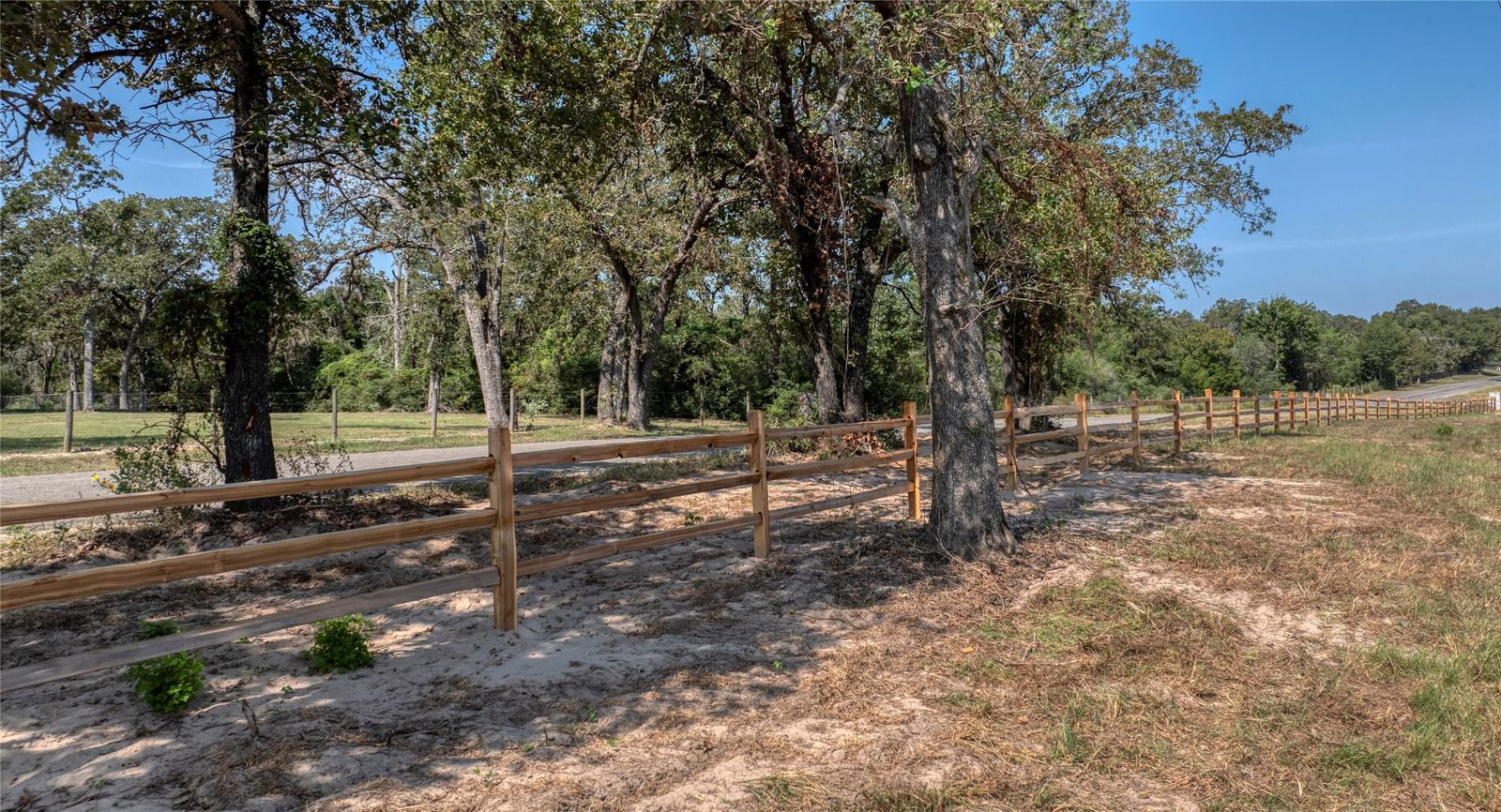 Real estate property located at 132 Oak Hill Lane, Austin, Bellwood Oaks Subdivision, Bellville, TX, US