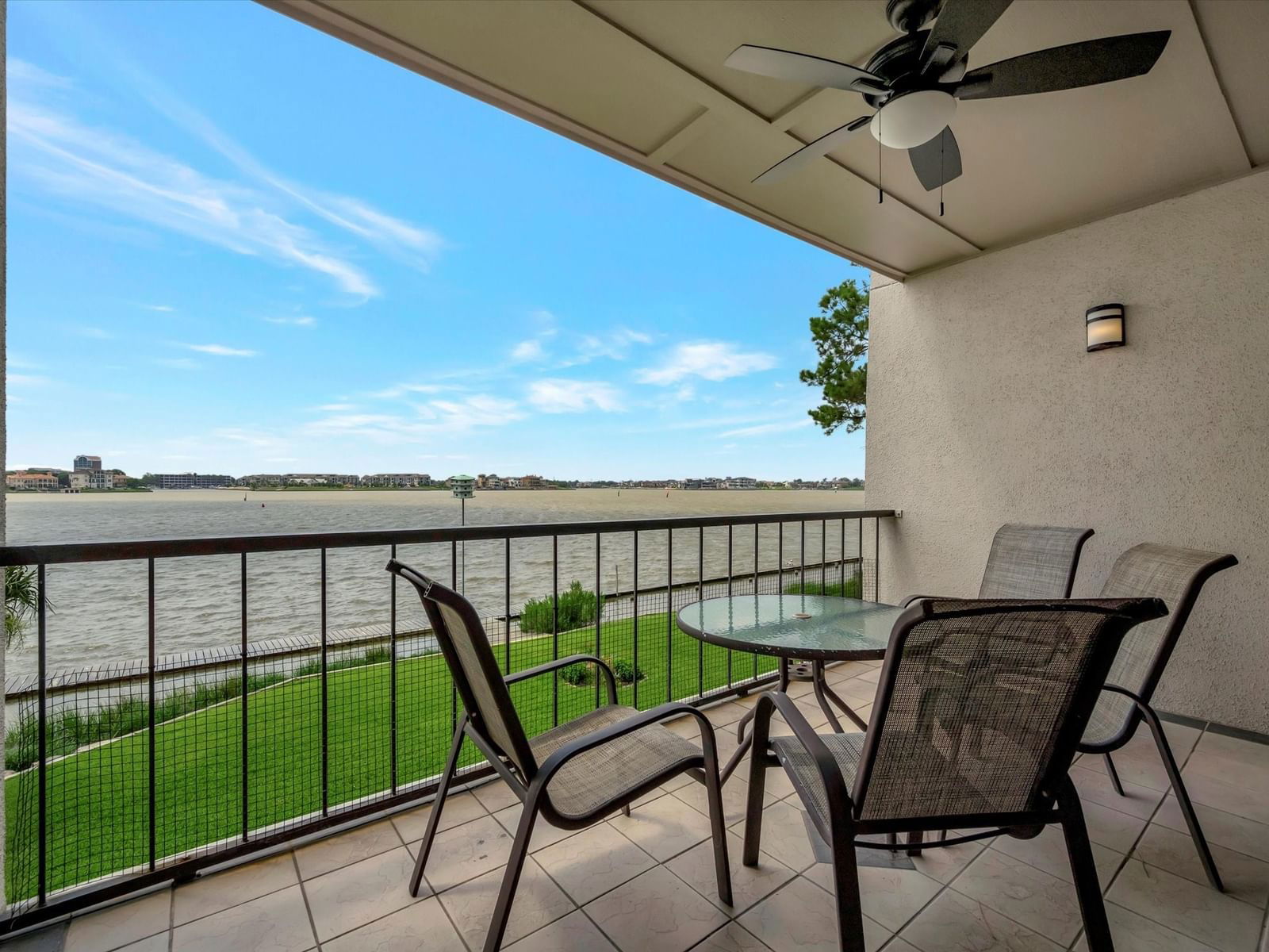 Real estate property located at 401 Lakeside #112, Harris, Bayfront Towers Condo, Houston, TX, US