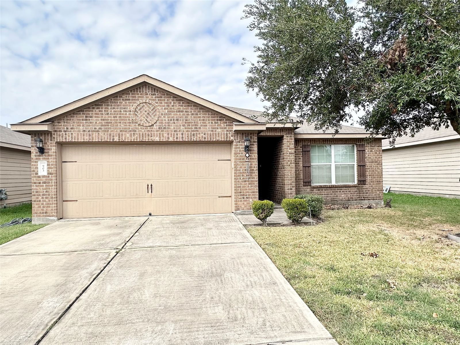 Real estate property located at 903 Marigold, Harris, West Mdws Sec 01, Baytown, TX, US