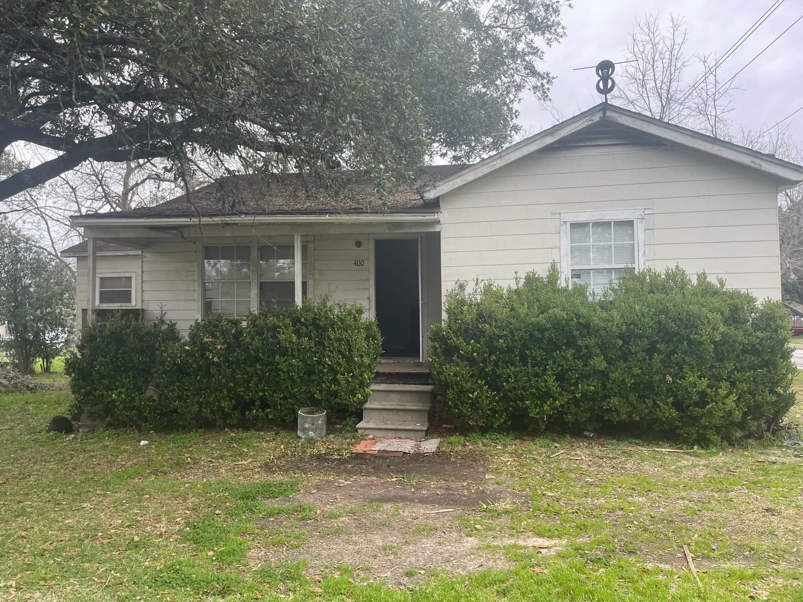 Real estate property located at 400 Live Oak, Harris, Knowlton, Baytown, TX, US
