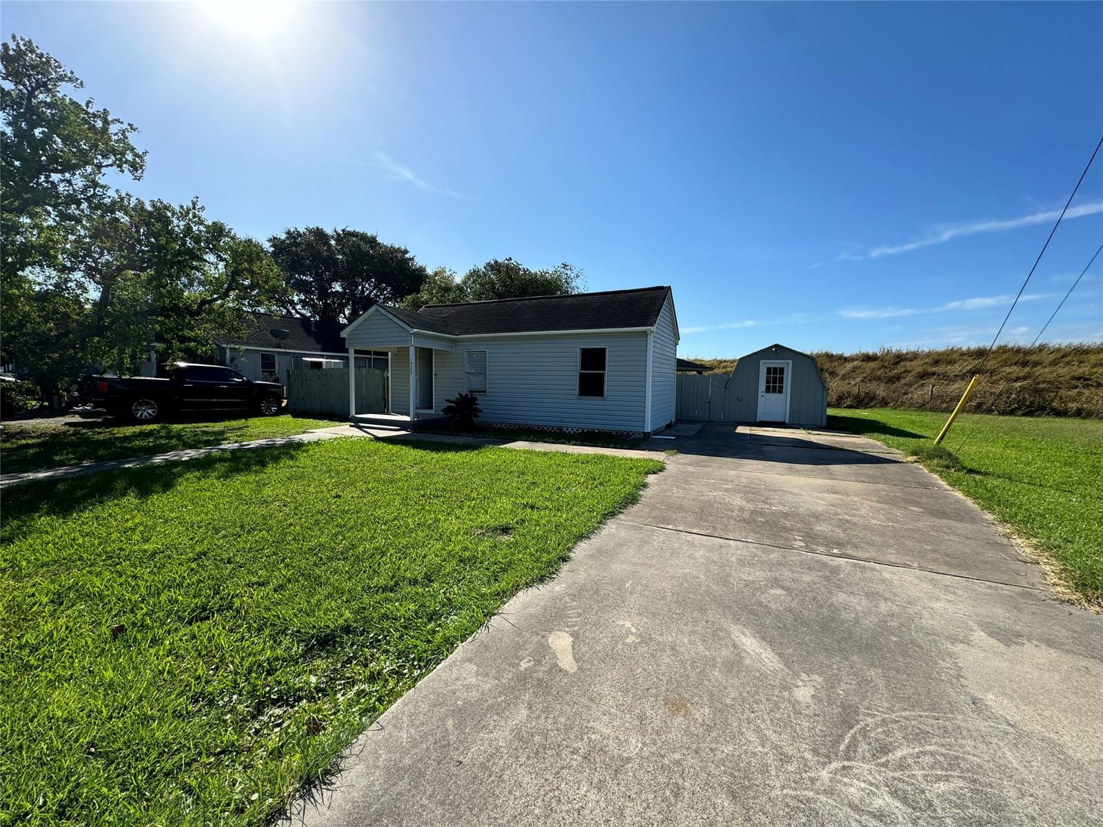 Real estate property located at 1523 Avenue F, Brazoria, Velasco Freeport, Freeport, TX, US