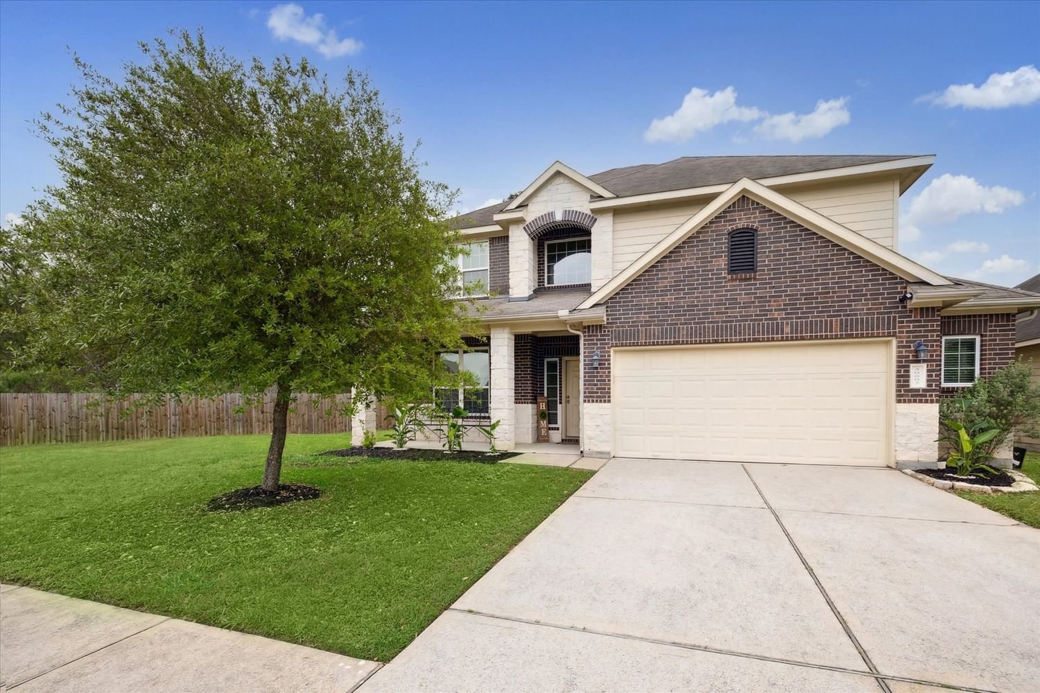 Real estate property located at 30802 Lavender Trace, Montgomery, Legends Trace 01, Spring, TX, US