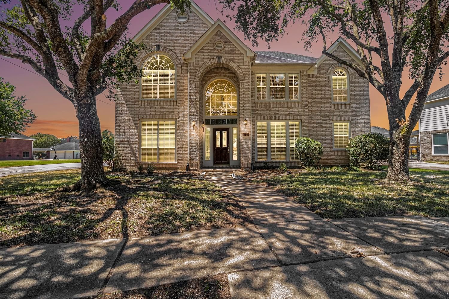 Real estate property located at 1703 Sabine, Fort Bend, Richmond, TX, US