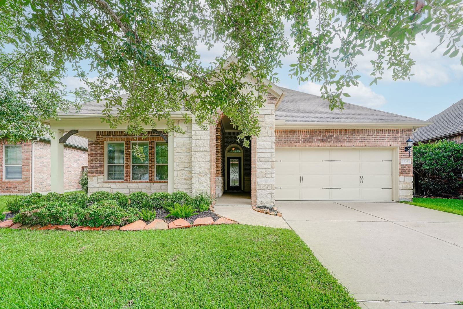 Real estate property located at 3535 Manor Lake, Montgomery, Falls At Imperial Oaks, Spring, TX, US