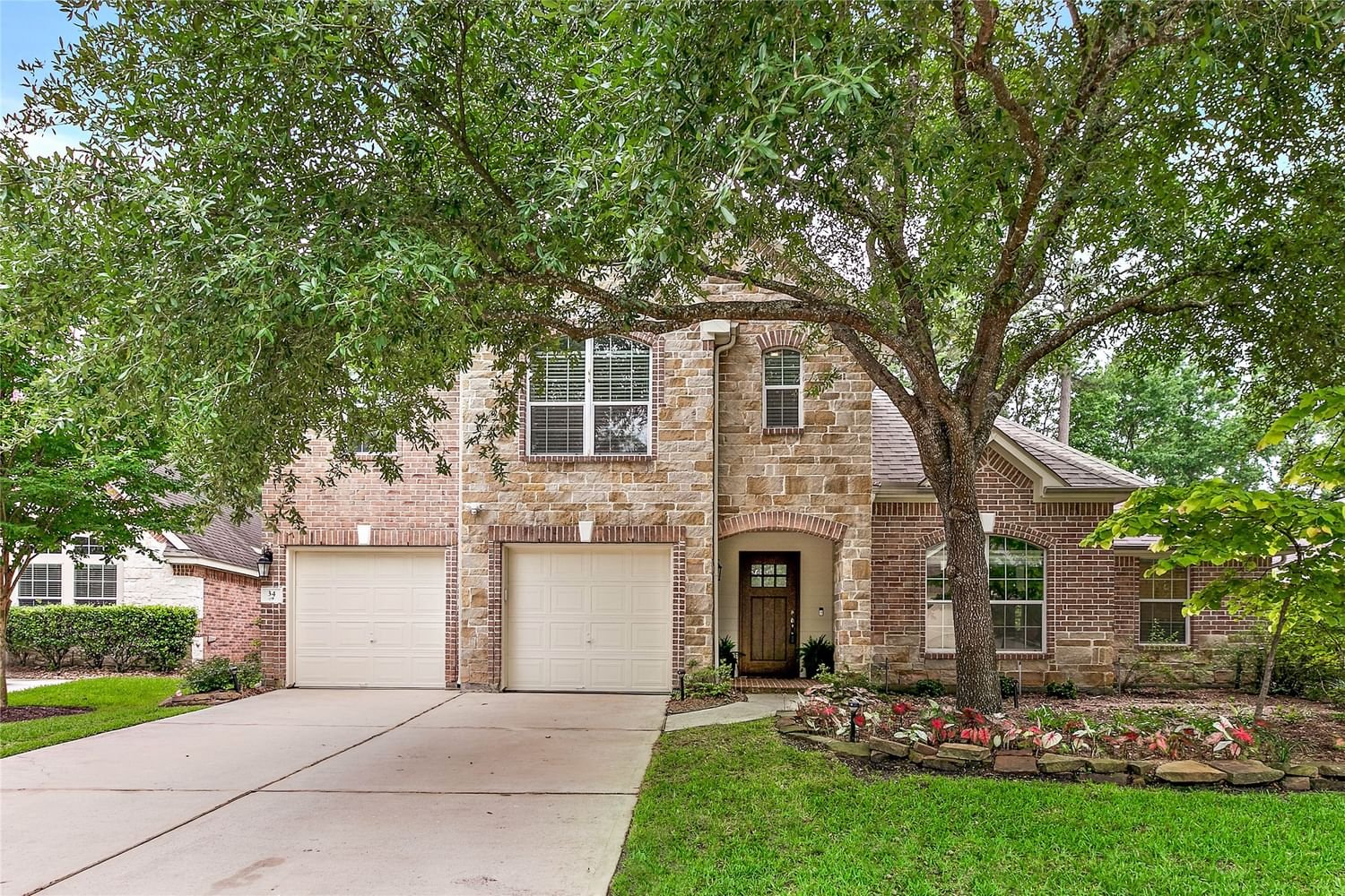 Real estate property located at 34 Hawthorne Hollow, Montgomery, Wdlnds Village Alden Br 86, The Woodlands, TX, US